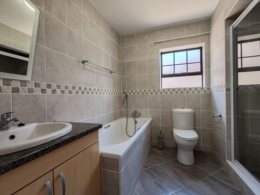 3 Bedroom Property for Sale in Seemeeu Park Western Cape